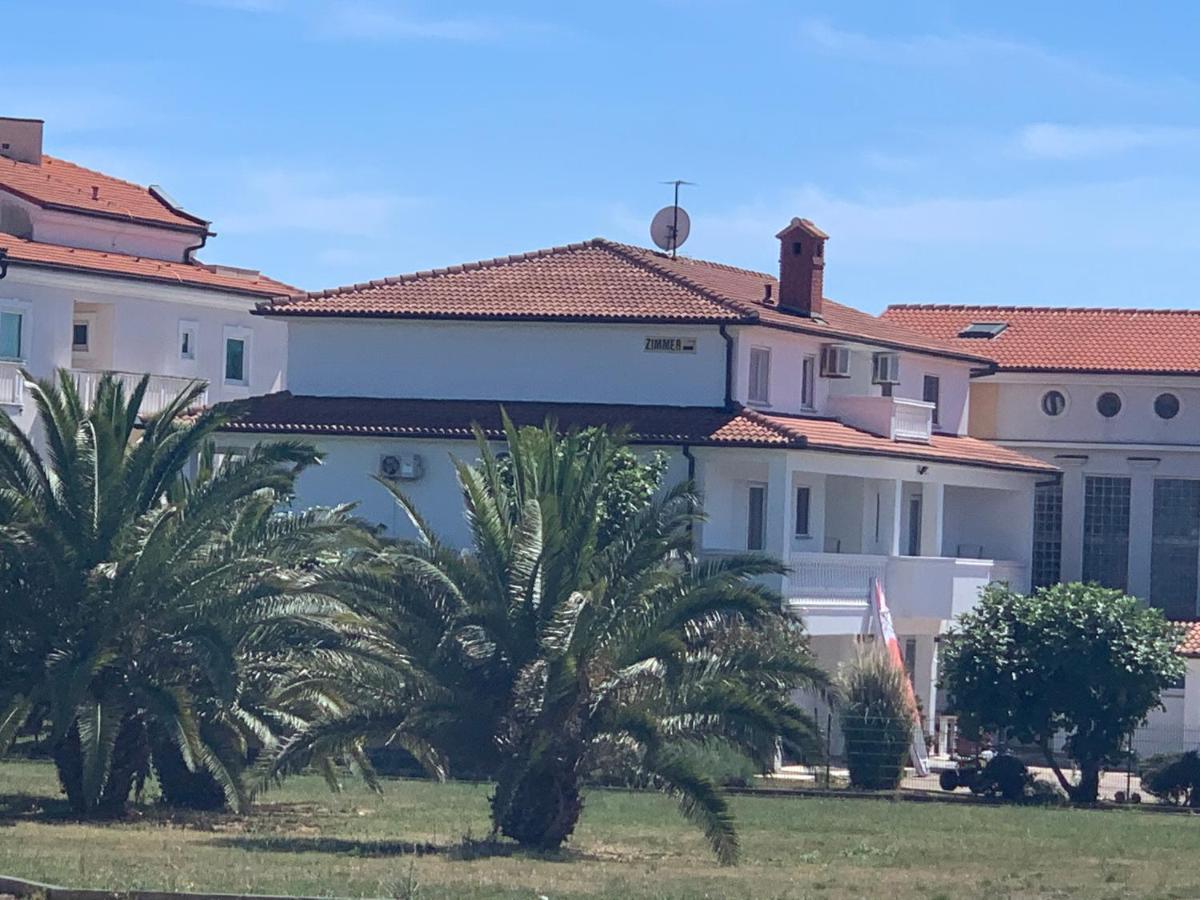 Villa Osipovica Medulin Exterior photo